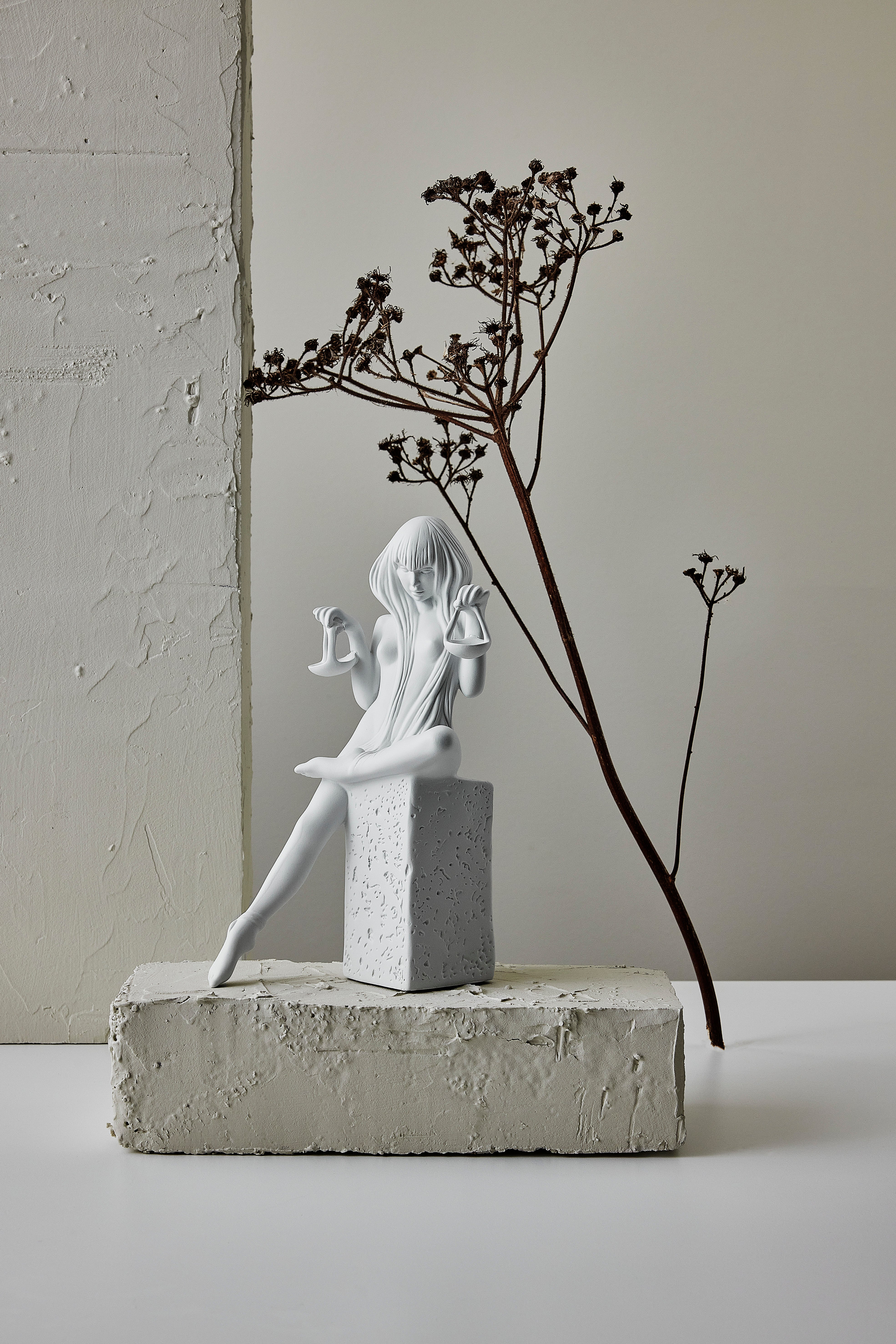 Vekten, Christel, porselen