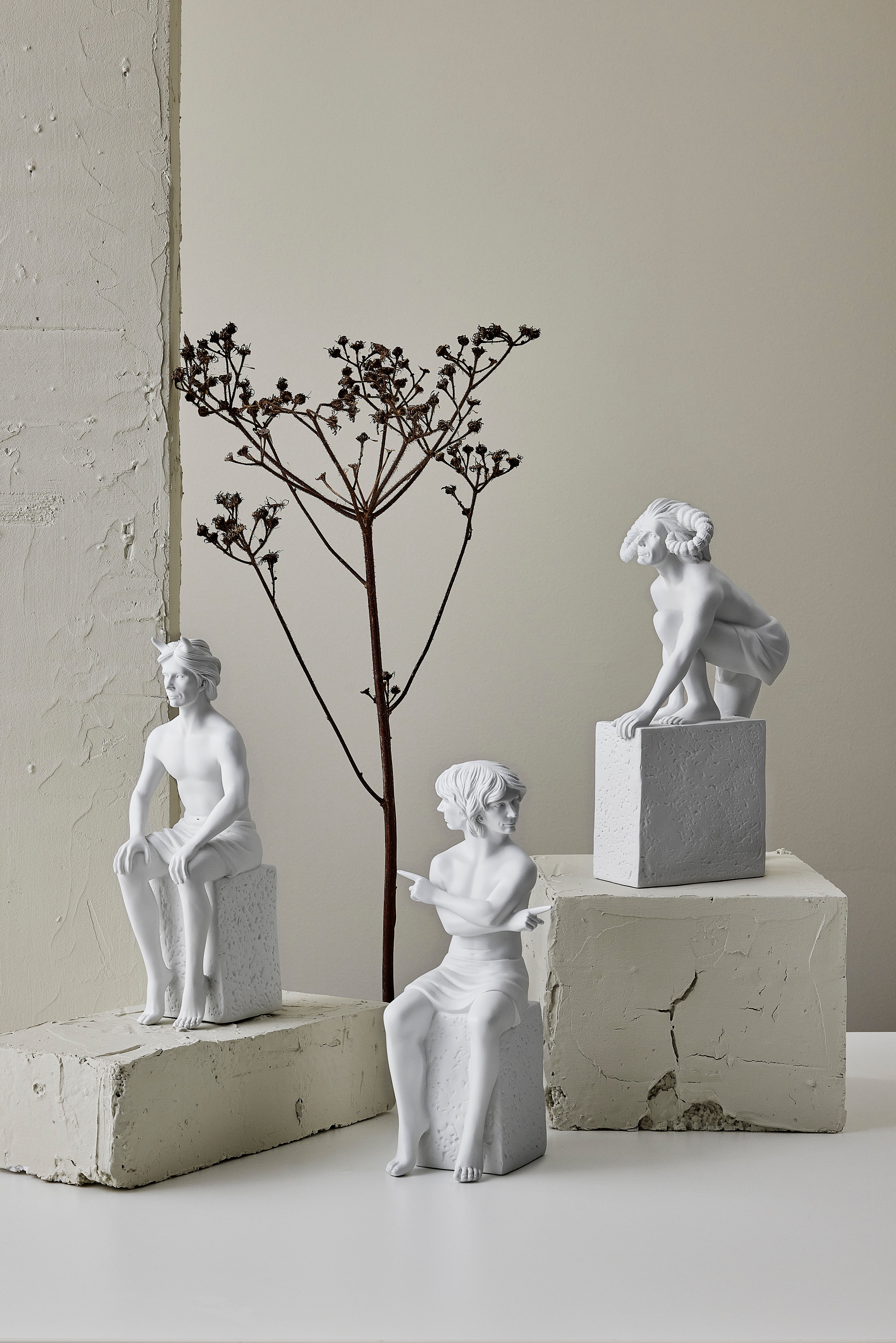 Tvillingene, Christel, mann, porselen