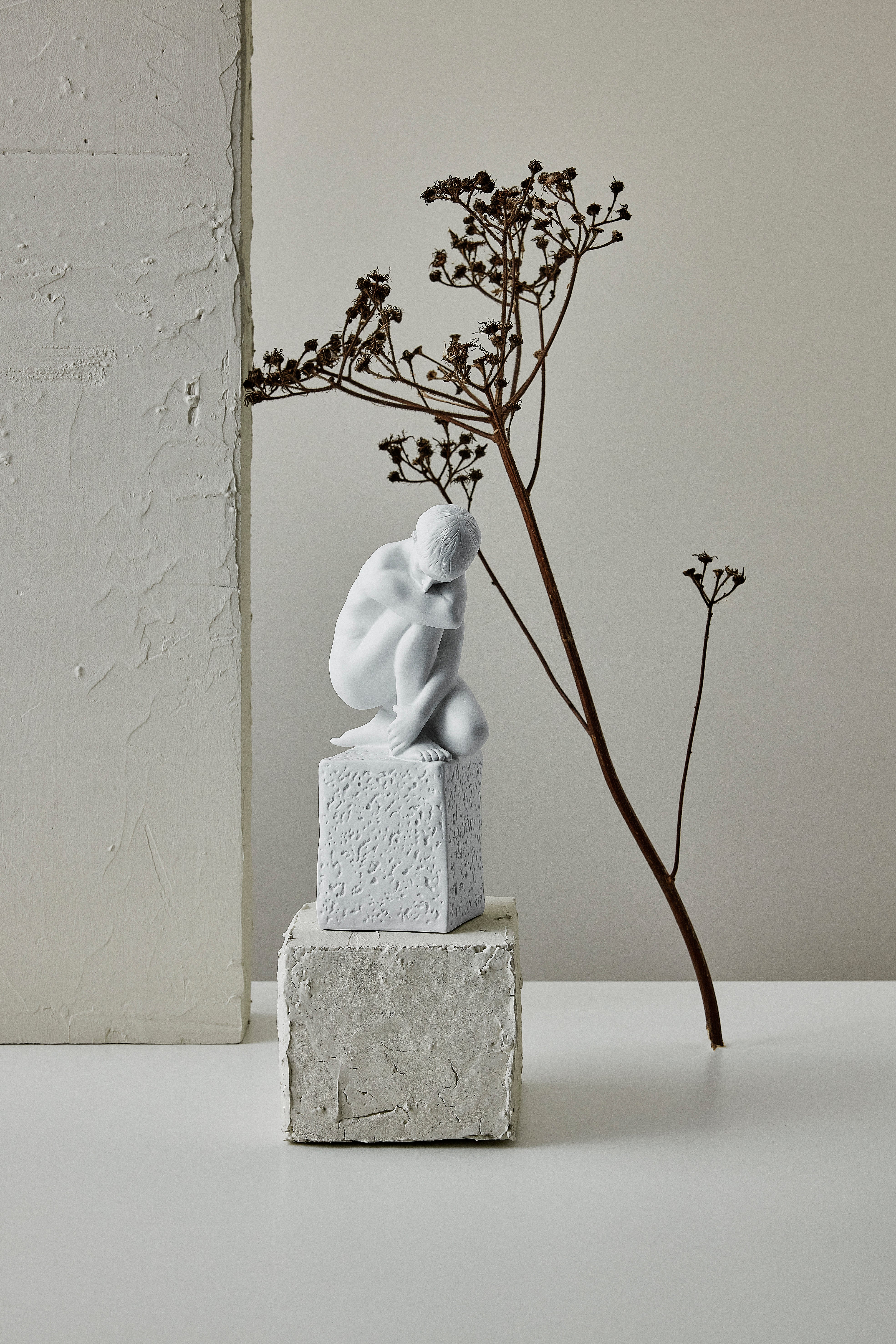 Jomfruen, Christel, mann, porselen