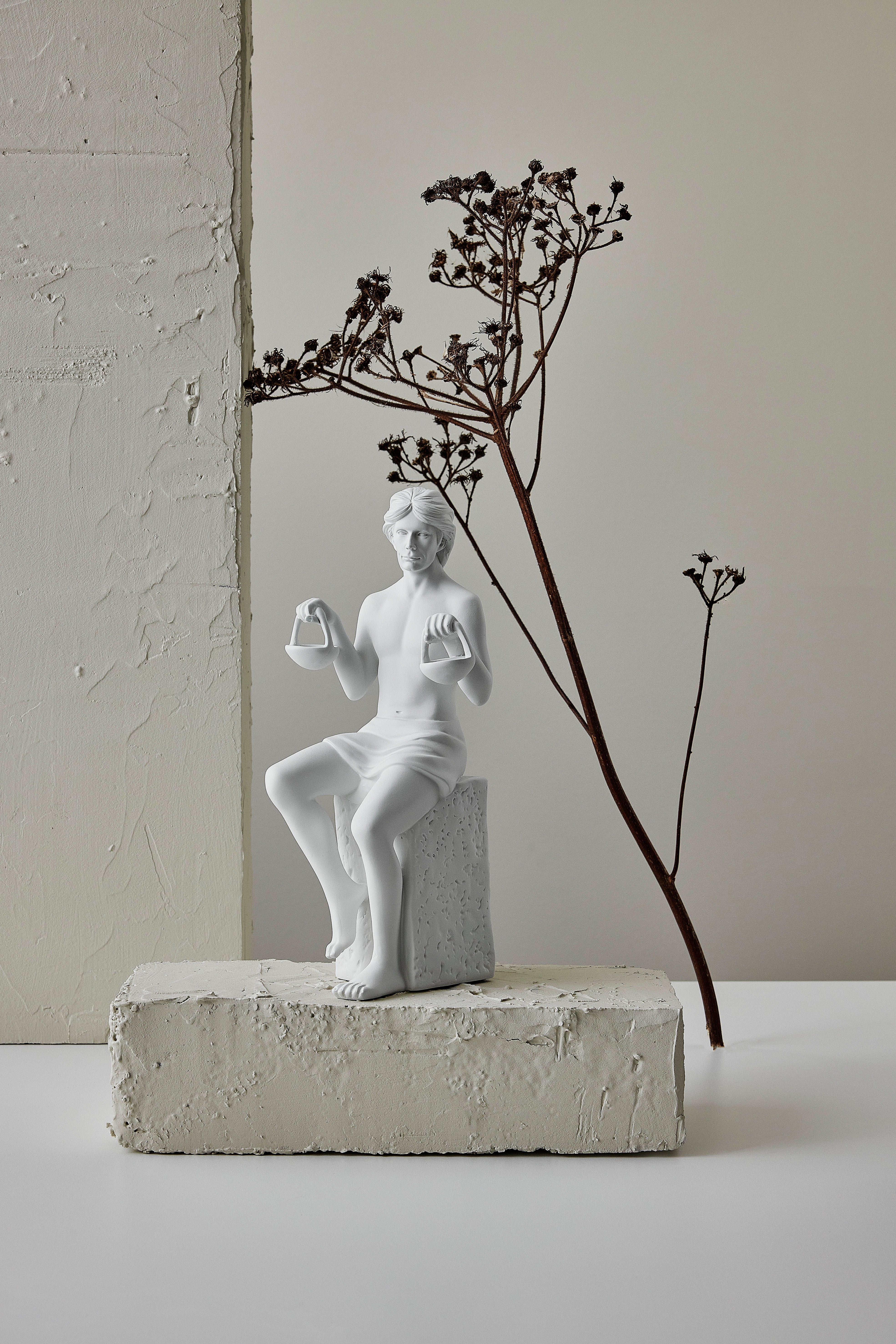 Vekten, Christel, mann, porselen