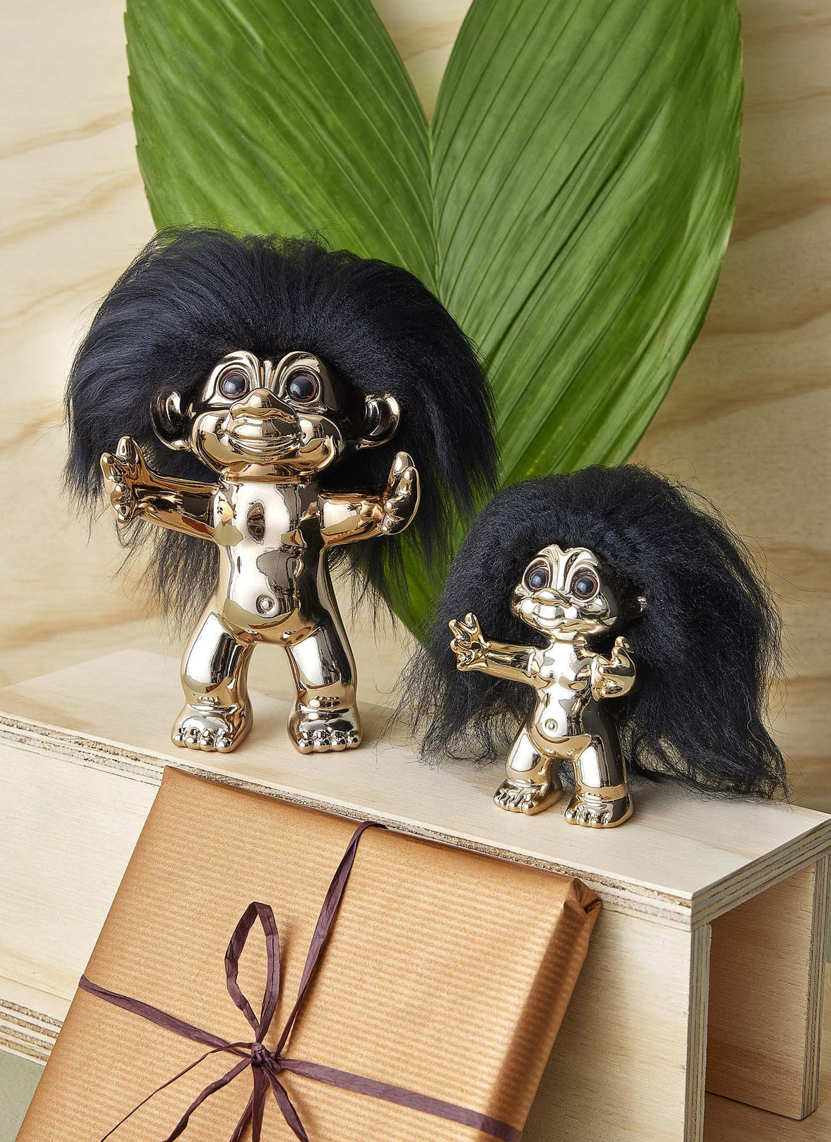 Lykketroll (bronse og svart hår, 9 cm)