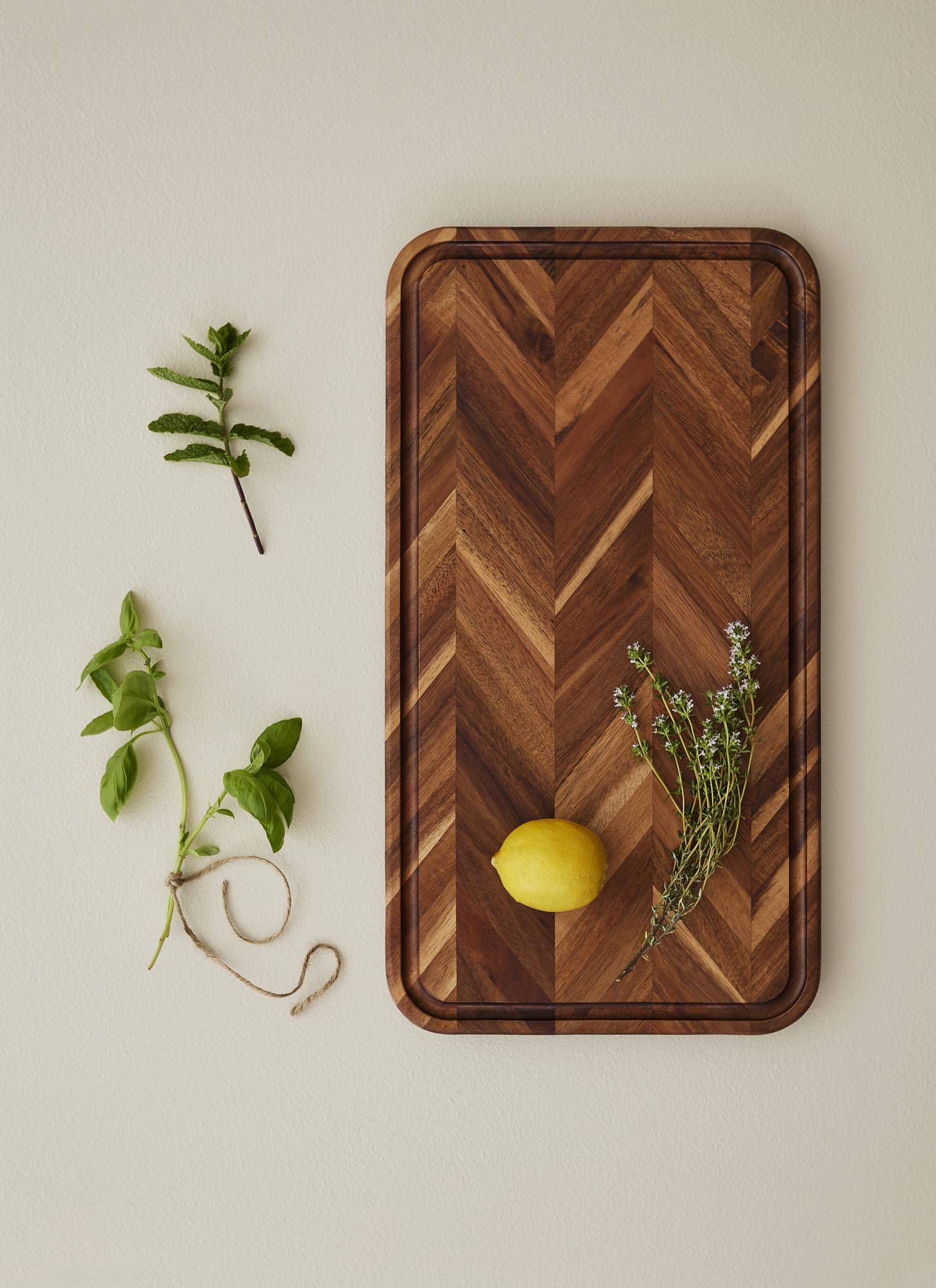 Spring Board, stort