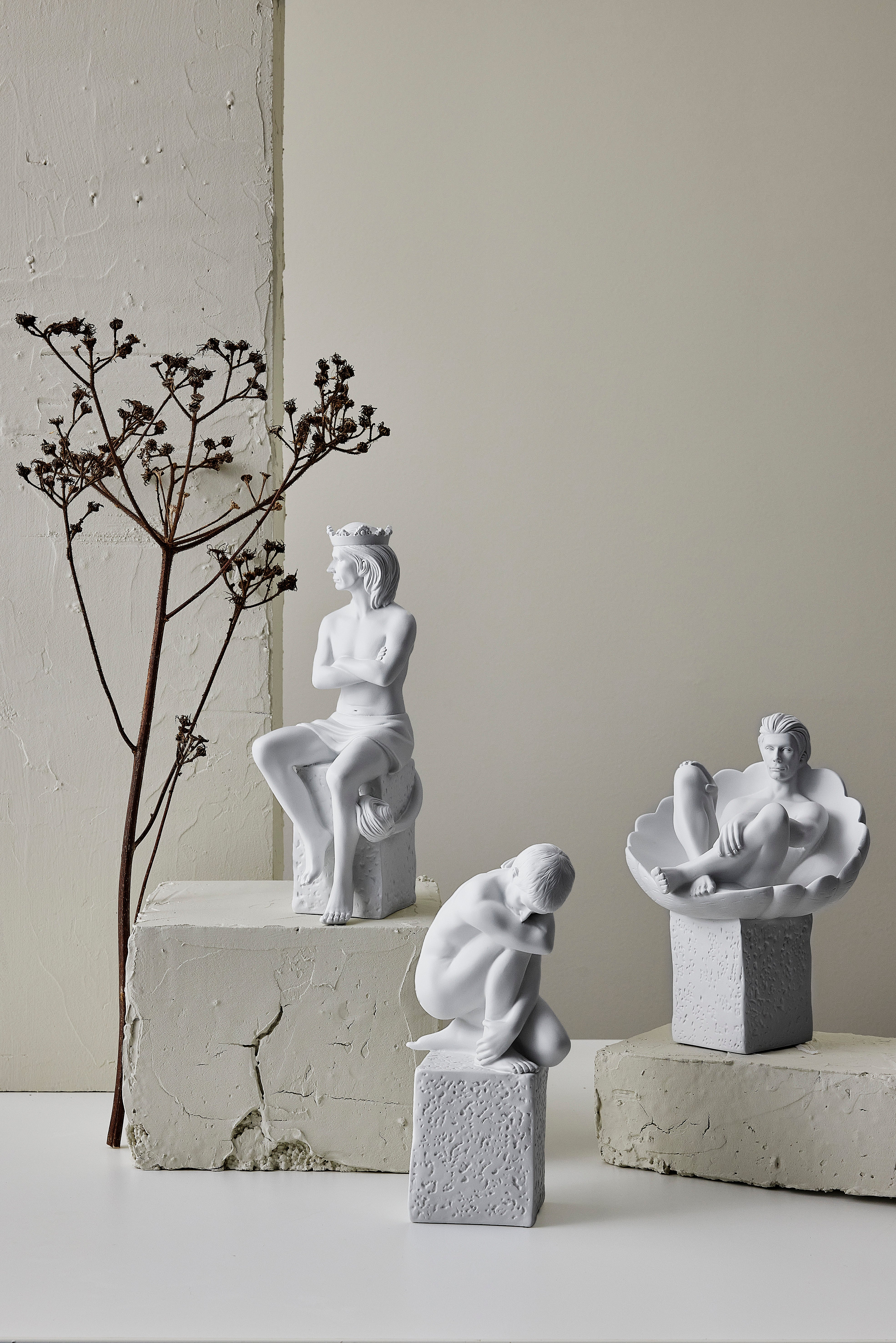 Jomfruen, Christel, mann, porselen